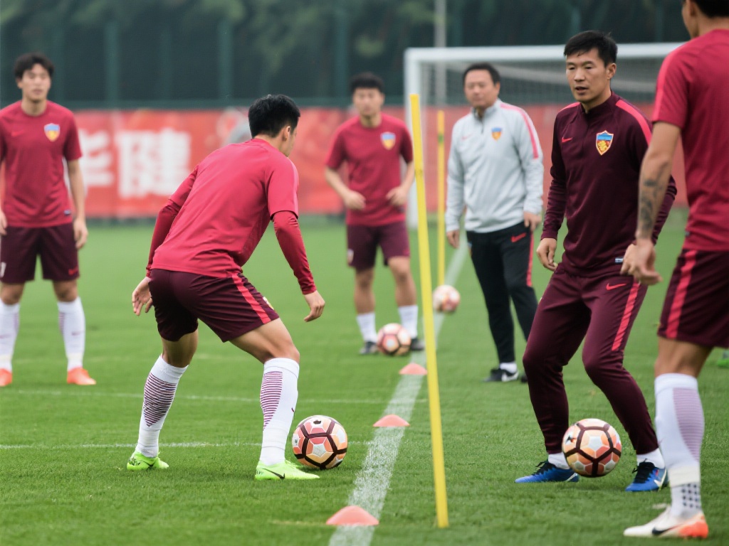 在权健队的训练场上，细节管理几乎无处不在。教练组会